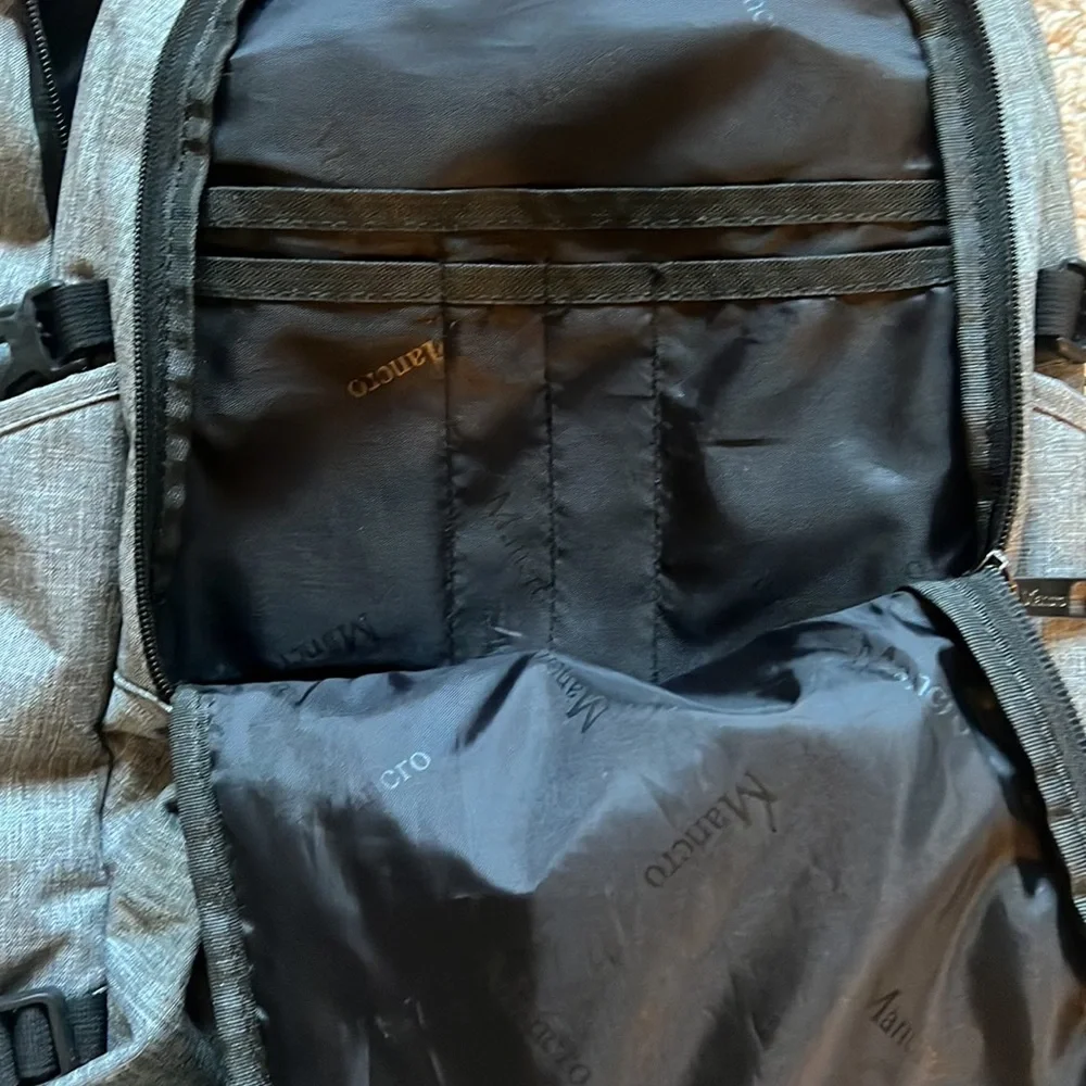 Backpack - Picture 6 of 6